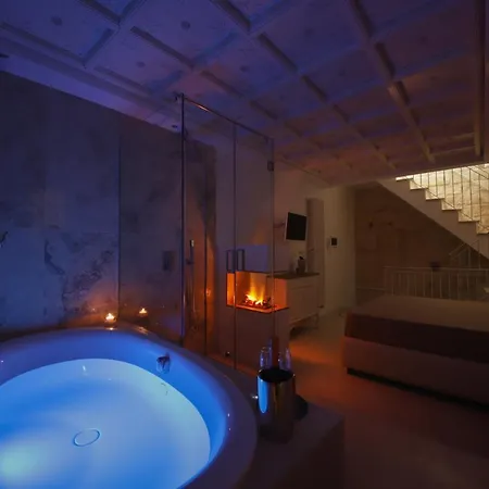 Palazzo Stapane Home Suite 9 - Luxury Living Monopoli Exterior photo